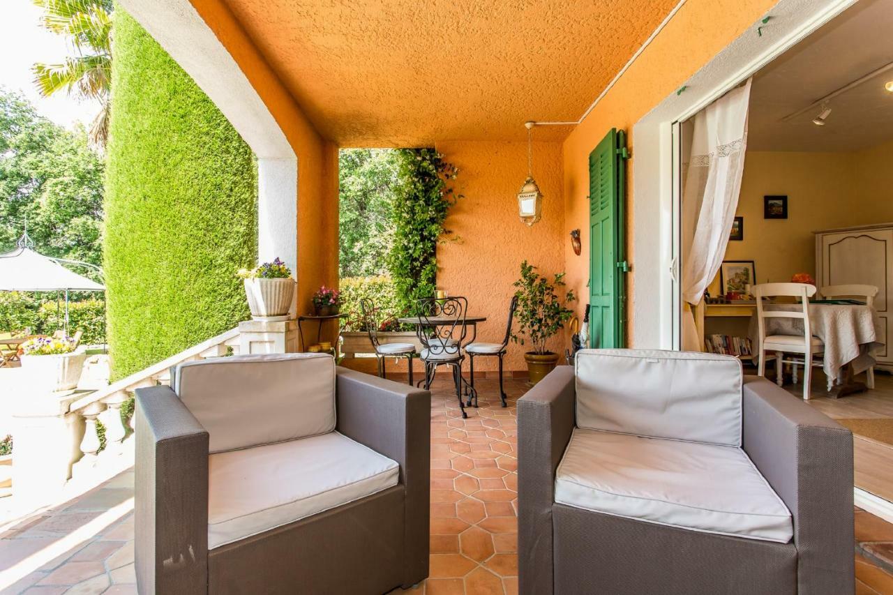 Mas Du Roc Bed & Breakfast Grasse Esterno foto
